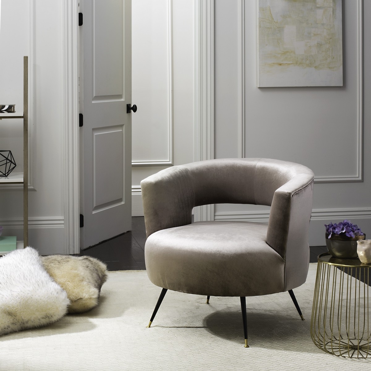Manet Velvet Retro Mid Century Accent Chair - Hazelwood - Arlo Home - Image 1