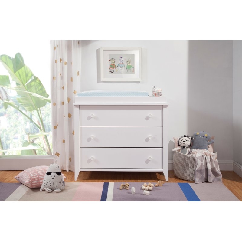 Sprout Changing Table Dresser / White - Image 4