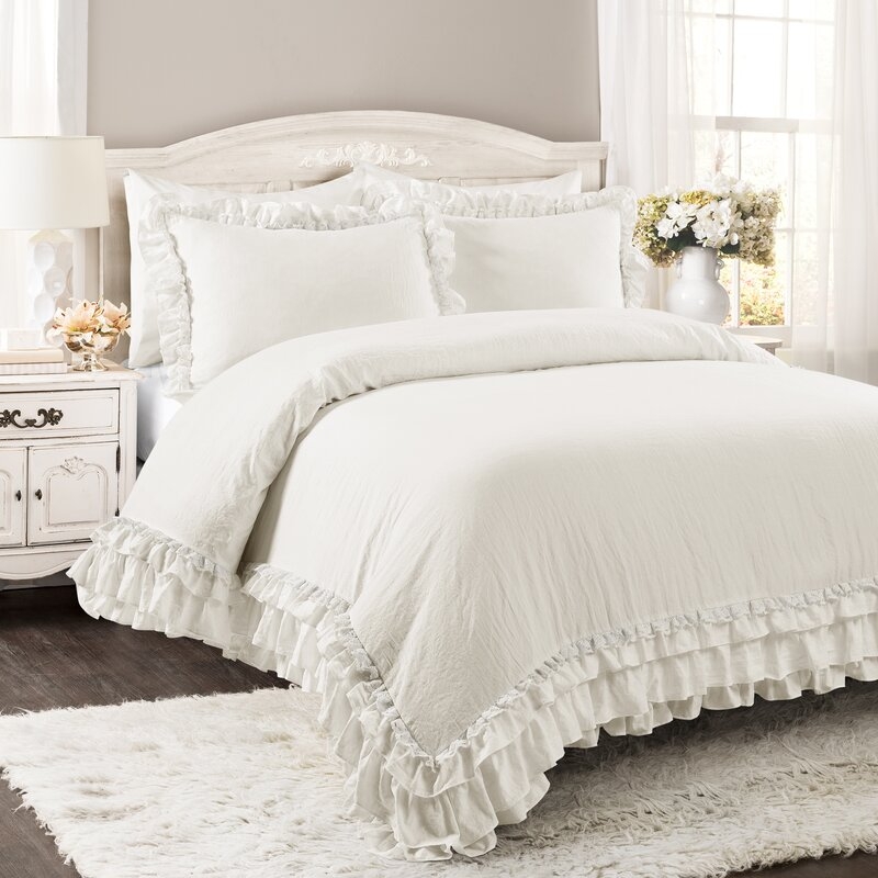 Esai Shabby Elegance Ruffle Lace Comforter Set - Image 0