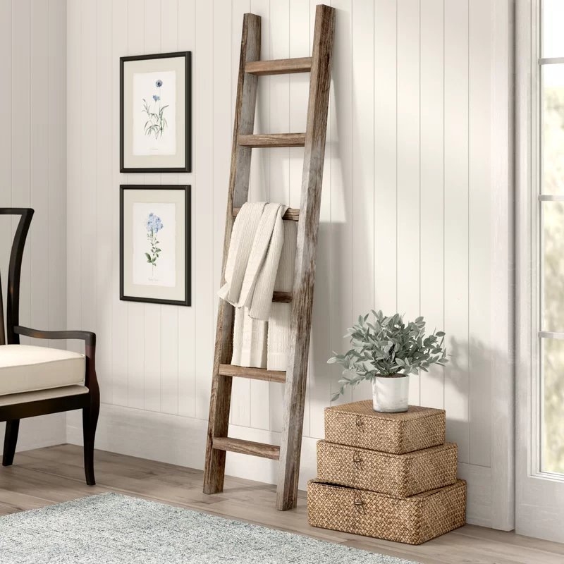 Wood 6 ft. Blanket Ladder - Image 0
