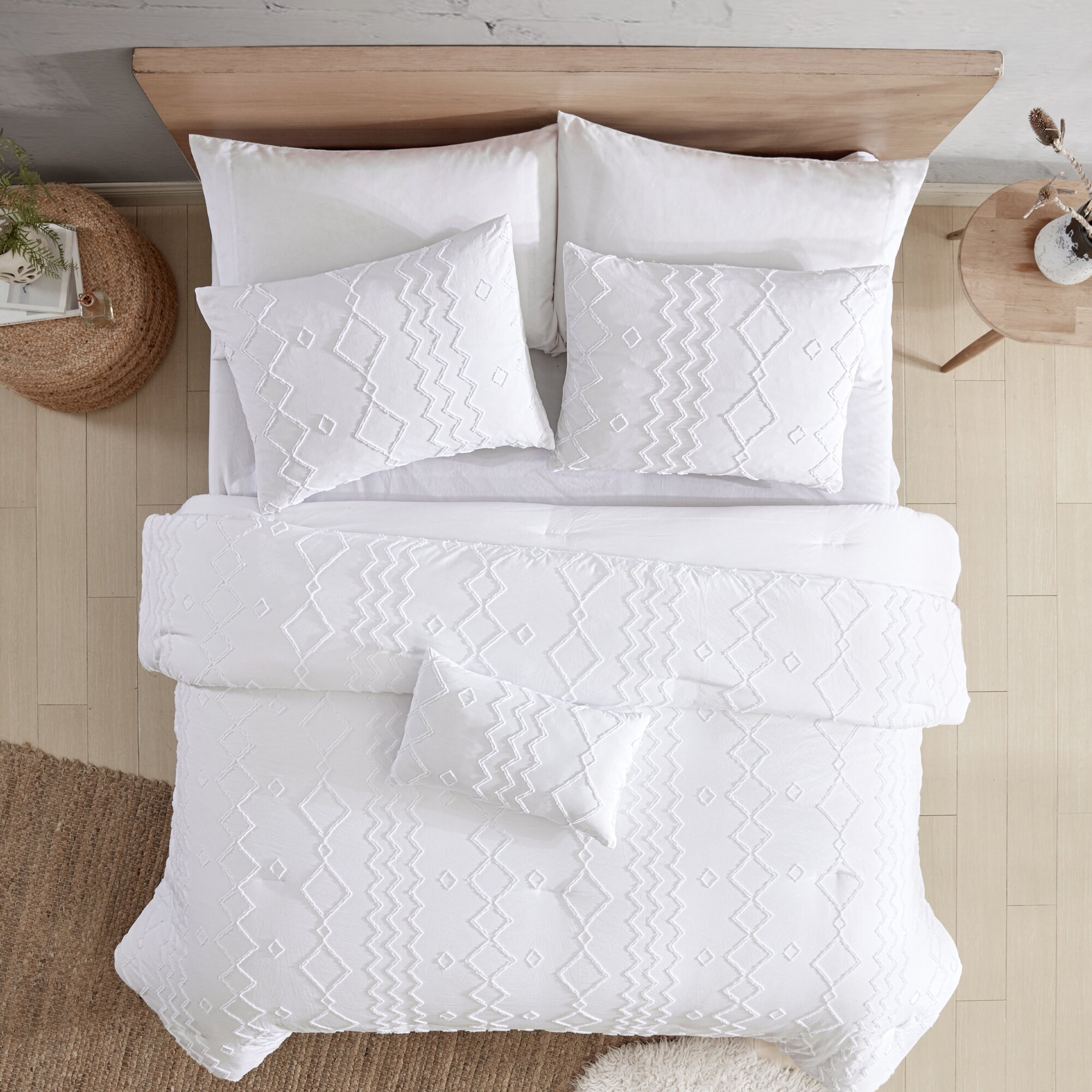 White Microfiber Reversible 4 Piece Comforter Set - Image 1