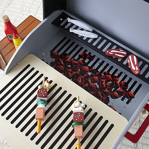 Hape Gourmet Grill and Food Set - Image 1