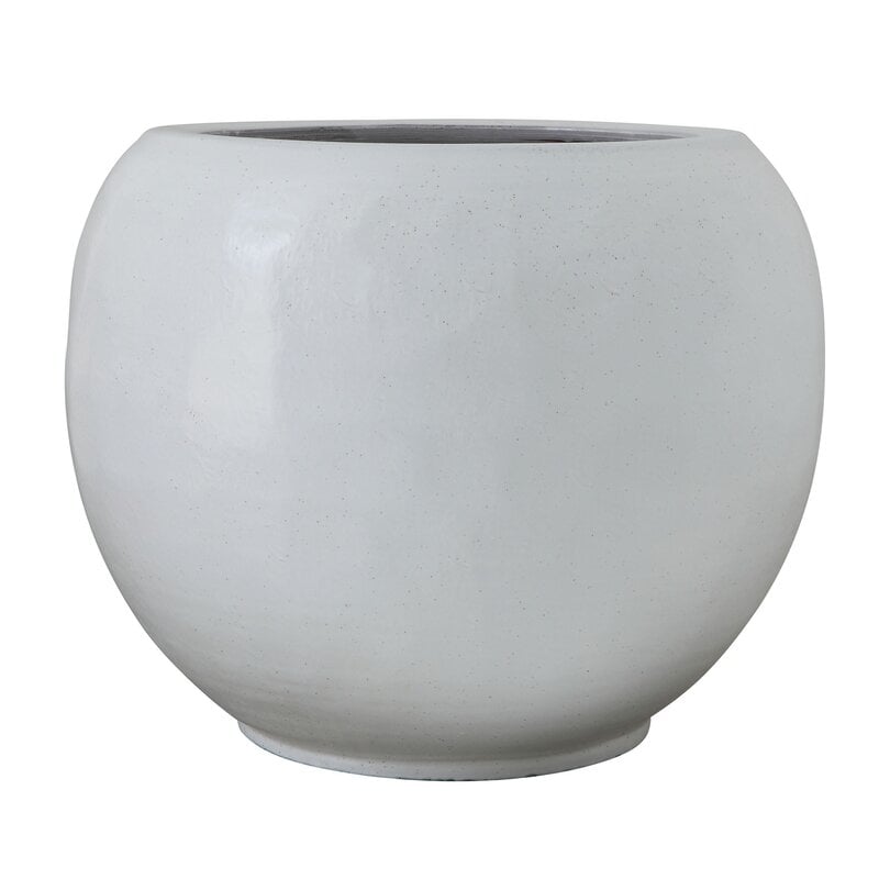 Kawamura Round Terracotta Pot Planter - Image 0