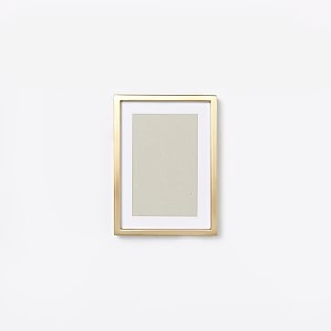 Gallery Frame, Polished Brass, 4" x 6" (5" x 7" without mat) - Image 0