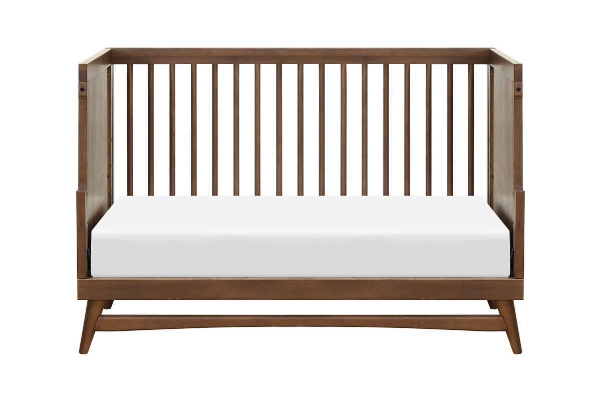 Peggy 3-in-1 Convertible Crib - Image 4