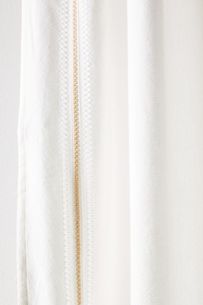 Mara Curtain - Image 1