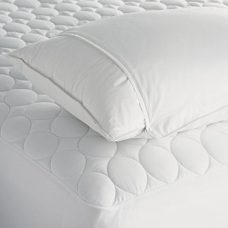 Hypoallergenic Down Alternative Soft Euro Pillow - Image 3