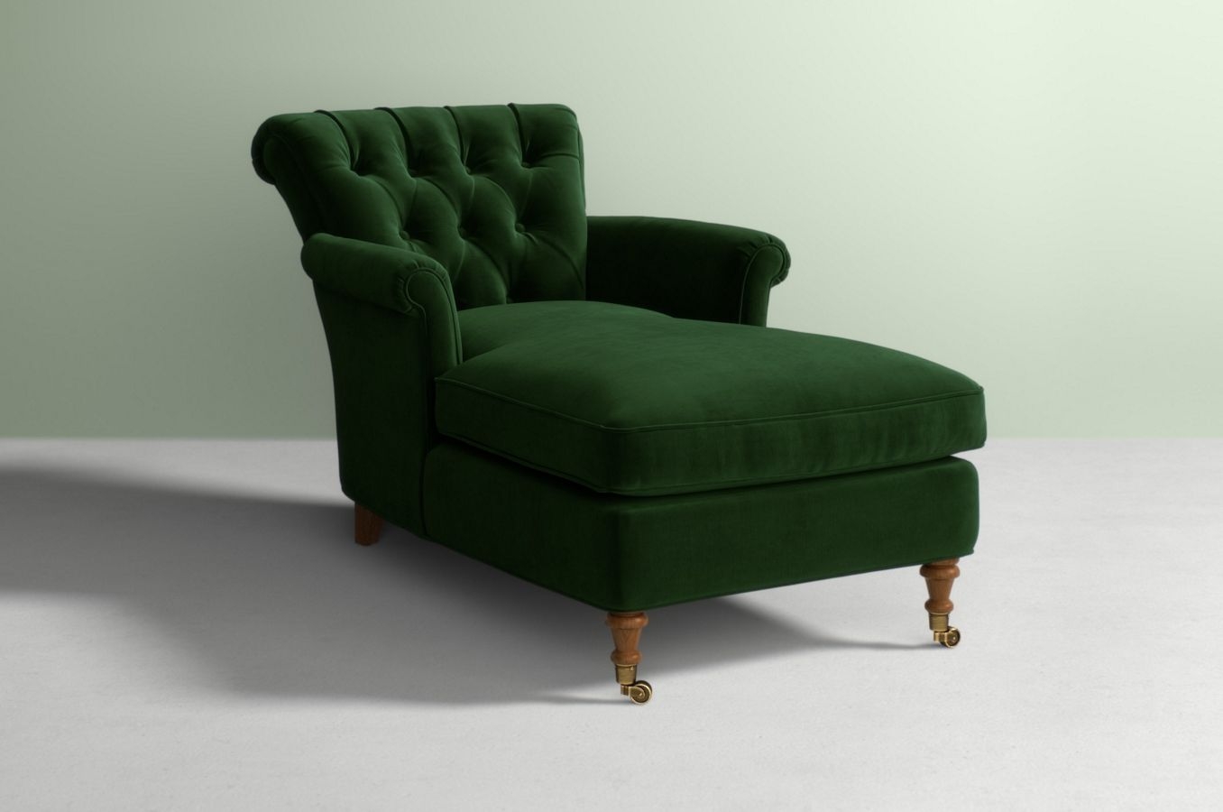 Gwinnette Chaise - Image 0