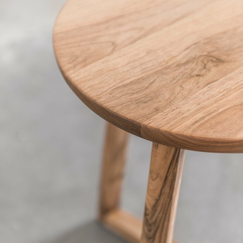 Chantrell Solid Wood End Table - Image 1