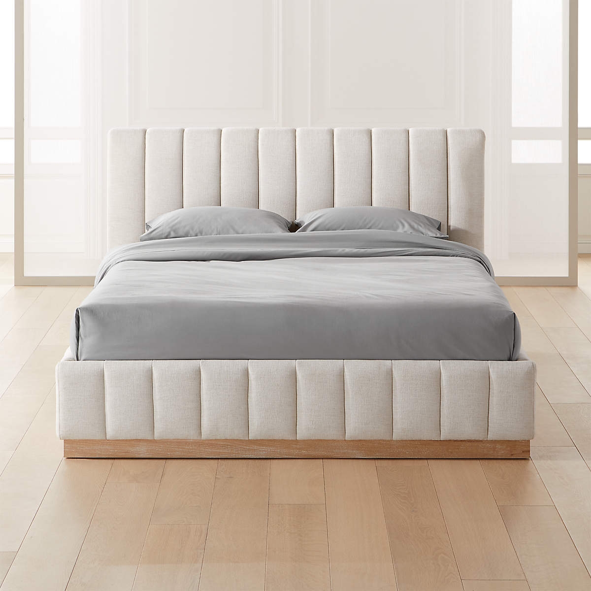 Forte Grey California King Bed - Image 0