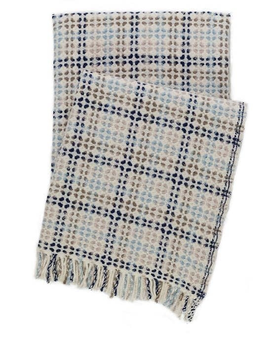 BRIDGEHAMPTON THROW - Image 0
