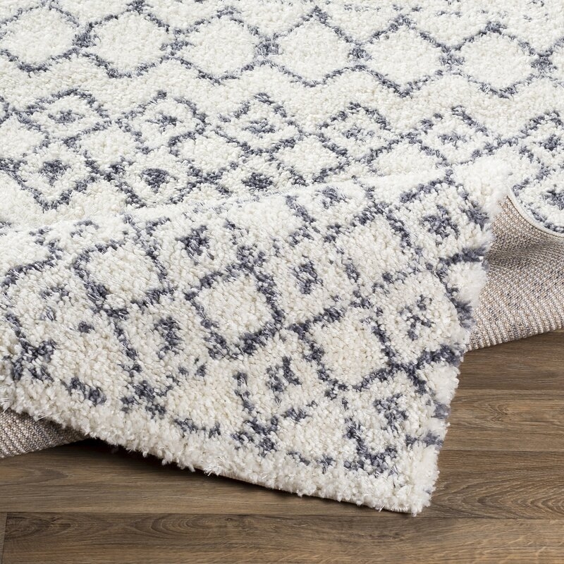 Pittsfield Global-Inspired Gray/White Area Rug - Image 3