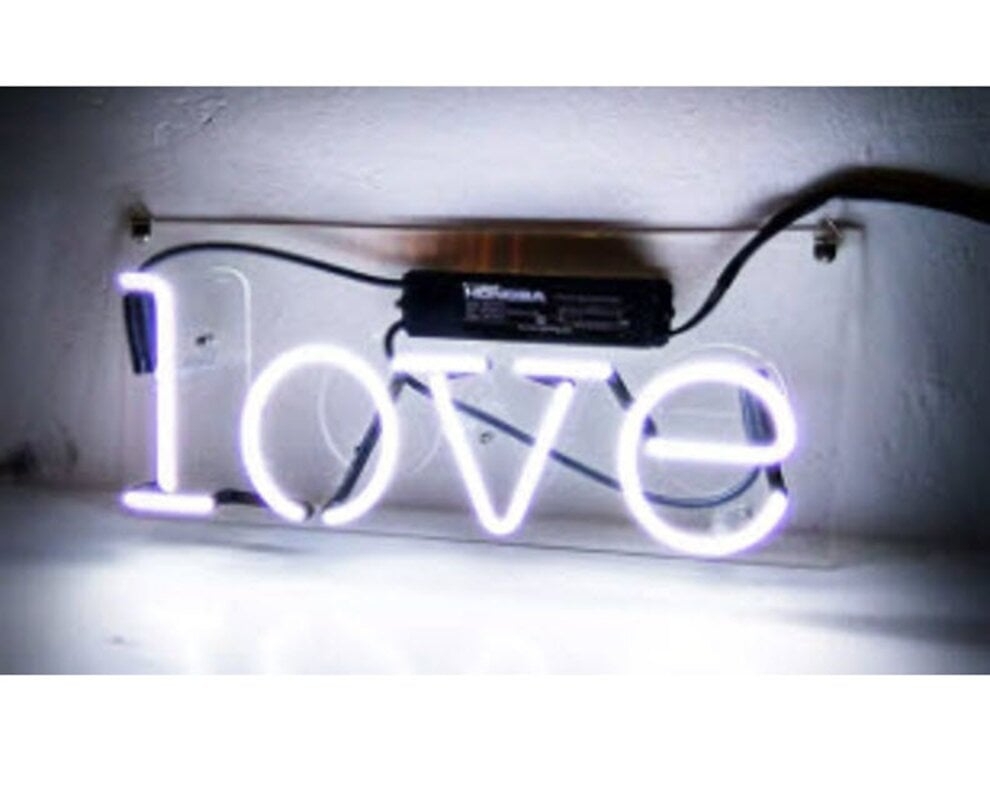 Love Neon Sign - Image 0
