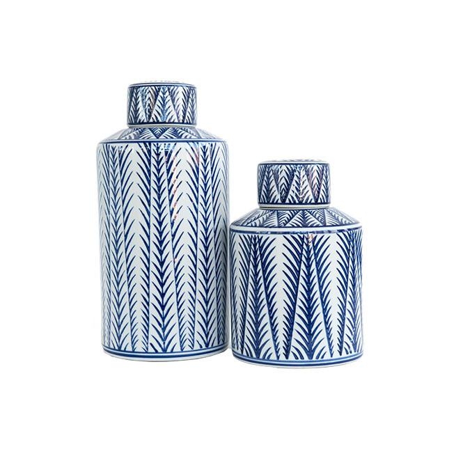 BLUE AND WHITE PATTERNED LIDDED JAR - SMALL - Image 0