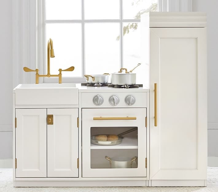 Chelsea All-in-1 Kitchen, Simply White, UPS - Image 0