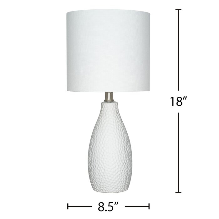 Kellam 18" Table Lamp - Image 1