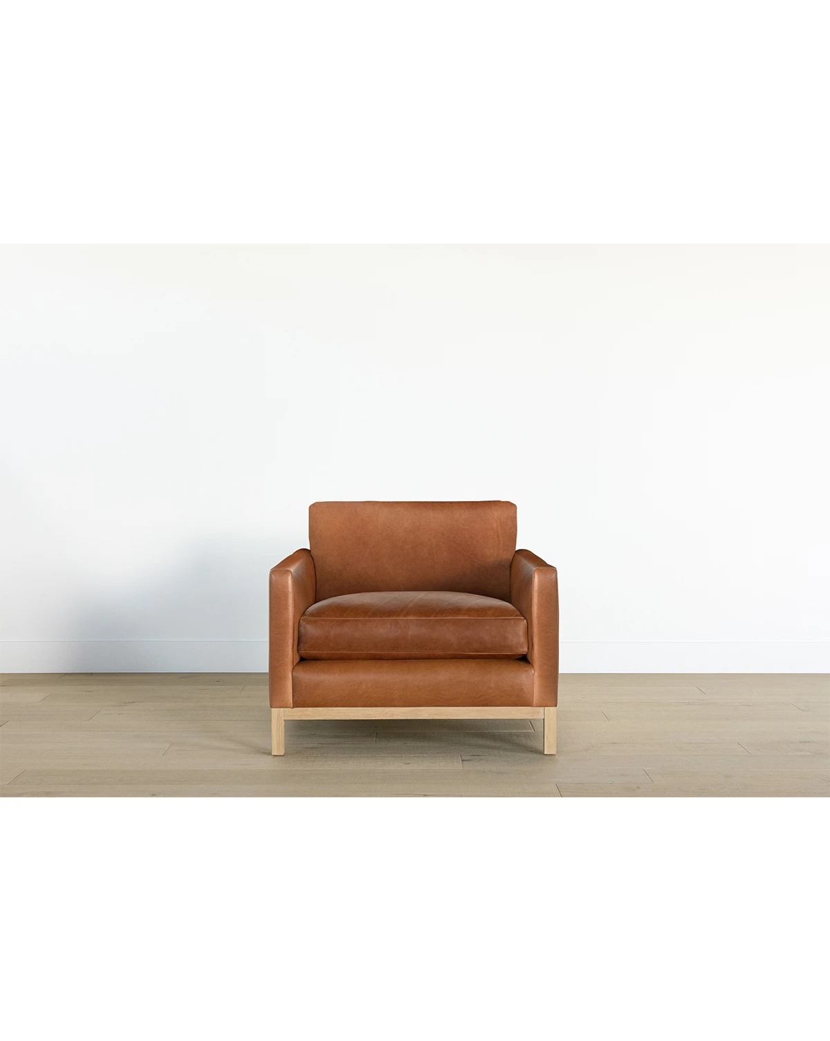 TIMMINS LEATHER ARM CHAIR - COGNAC - Image 0