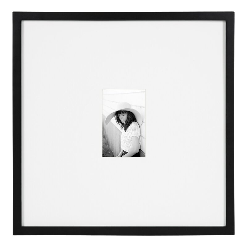 Comerfo Gallery Picture Frame - Image 0