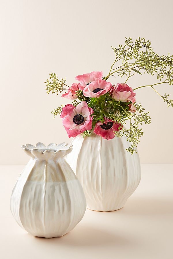 Lotus Pod Vase - Medium - Image 1