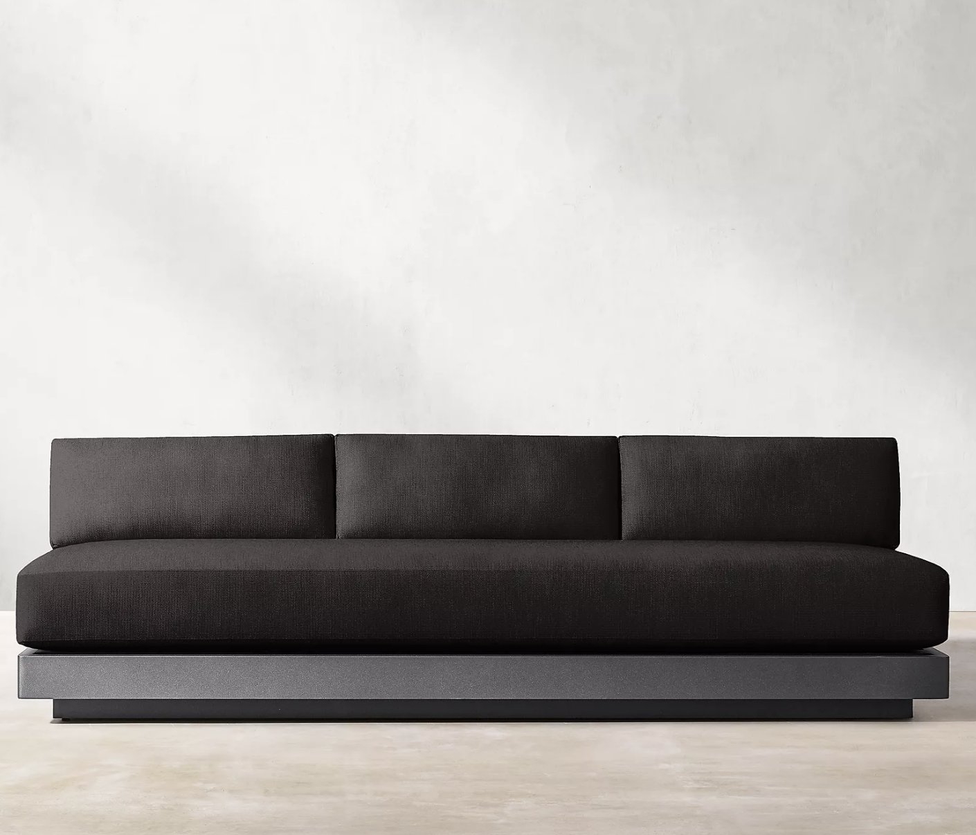 MAYA ALUMINUM SOFA - Image 0