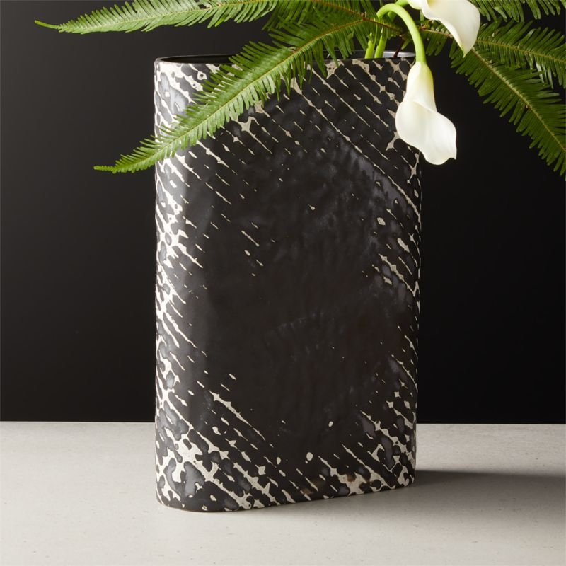 Chain Link Vase - Image 2