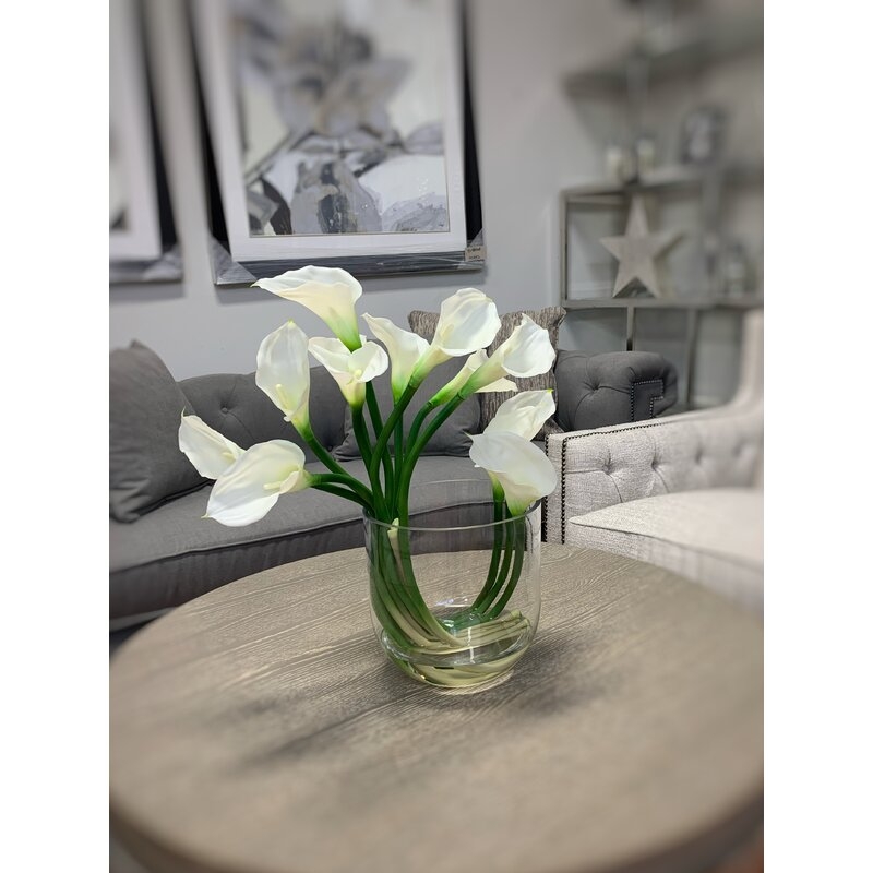 Creative Displays, Inc. Lilies Floral Arrangements in Vase - Image 1