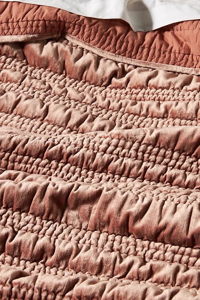 Lustered Velvet Alastair Quilt - Image 2