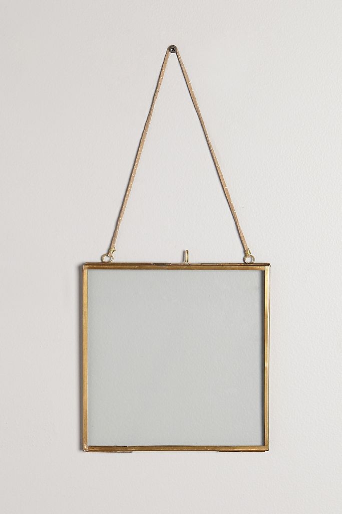 Viteri Hanging Frame, 8"x8" - Image 0