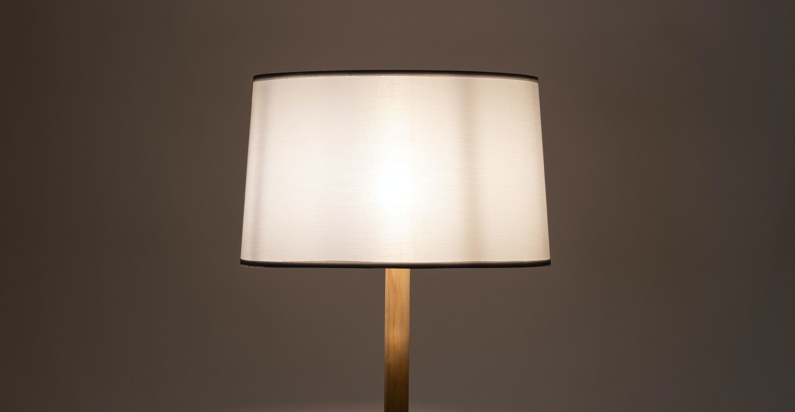 Arvo White Floor Lamp - Image 3
