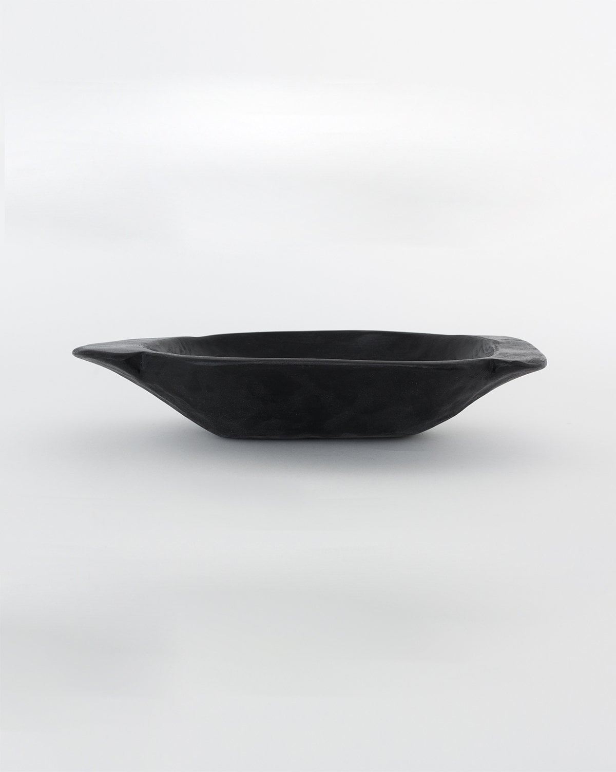 BLACK VINTAGE DOUGH BOWL - SMALL - Image 0