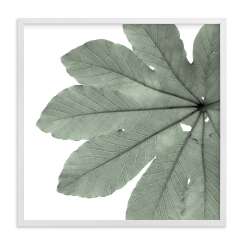 leaf in green - Image 0