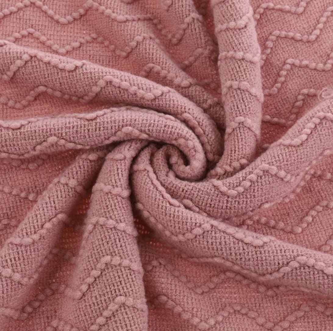 Marshaw Lightweight Throw - Image 1