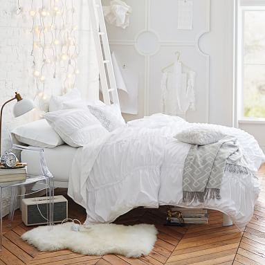 Pucker Up Comforter, XL Twin, White - Image 1