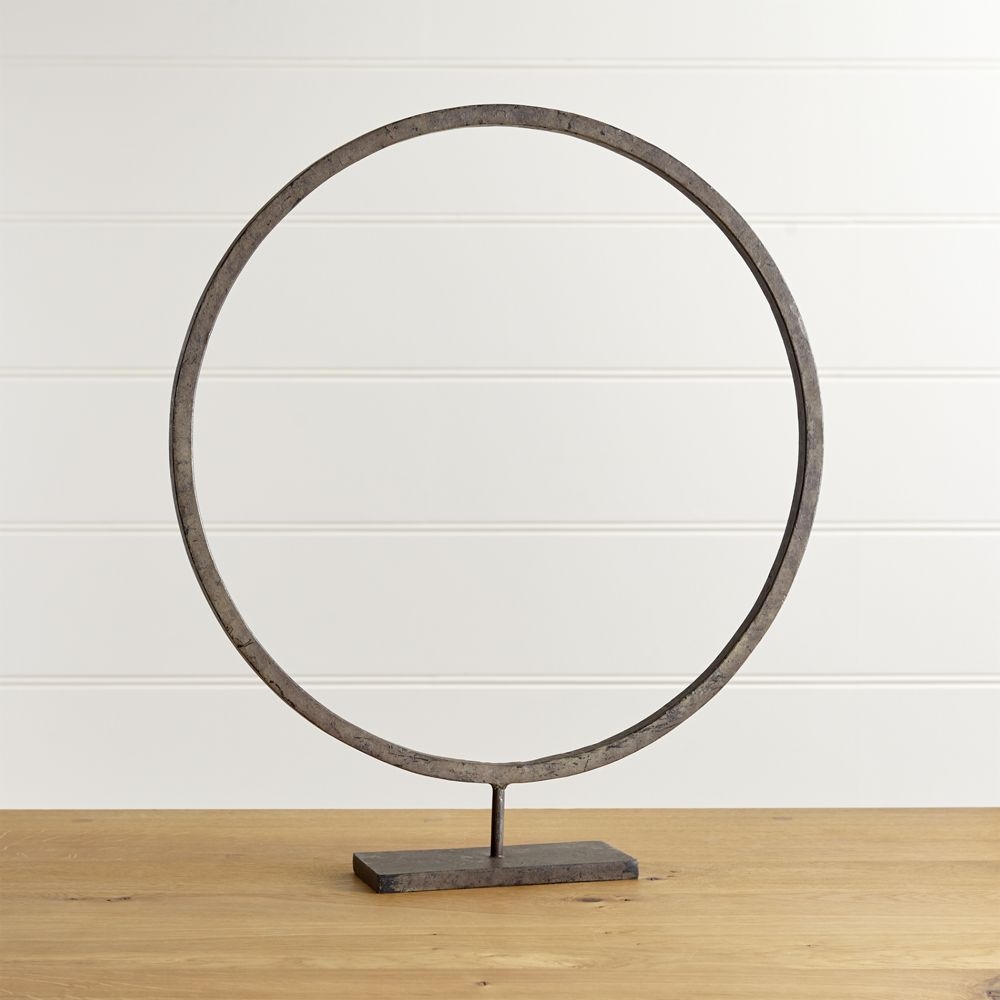 Circlet Stand Large - Image 0