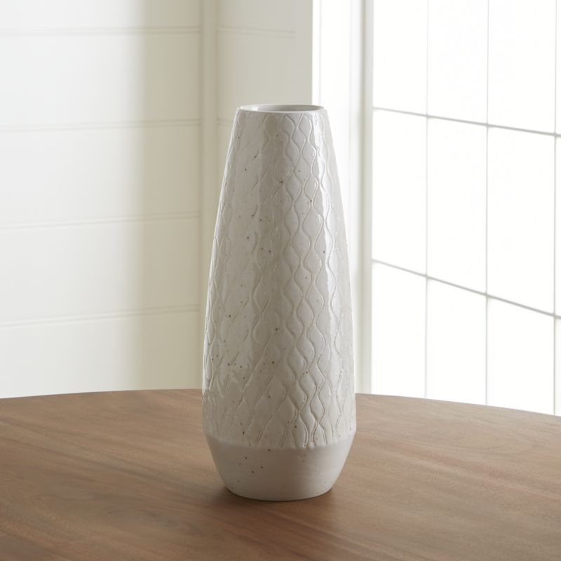 Cassandra Vase - Image 1