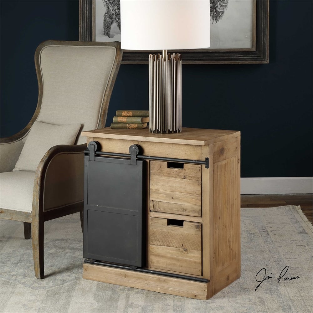 Leandrew, End Table - Image 0