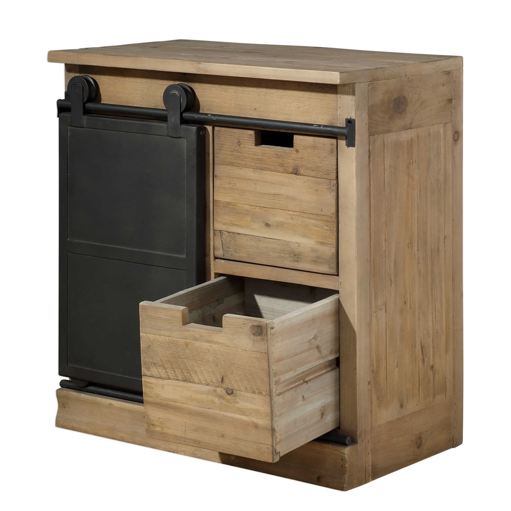 Leandrew, End Table - Image 3