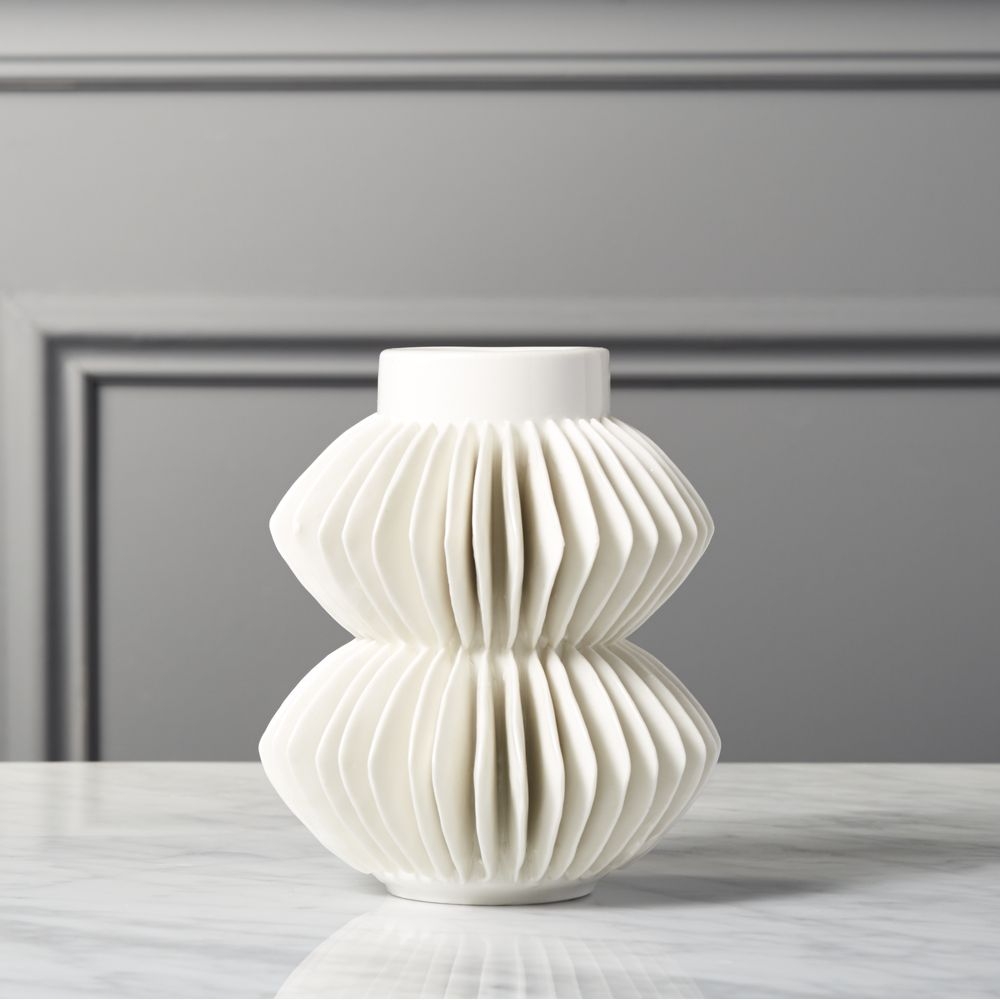 Celia White Porcelain Vase - Image 3