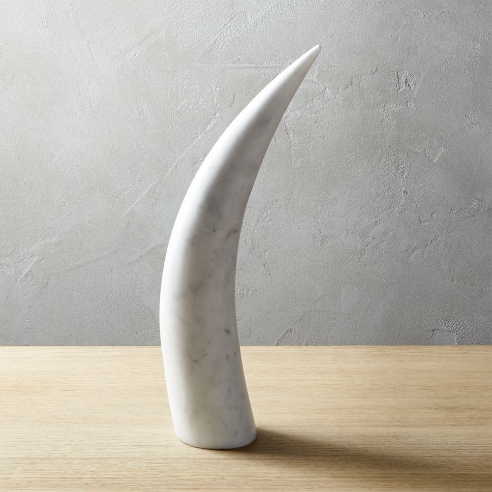 Large White Marble Horn - Image 0