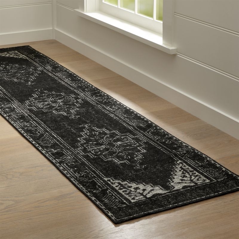 Anice Black Hand Knotted Oriental-Style Runner Rug 2.5'x7' - Image 2