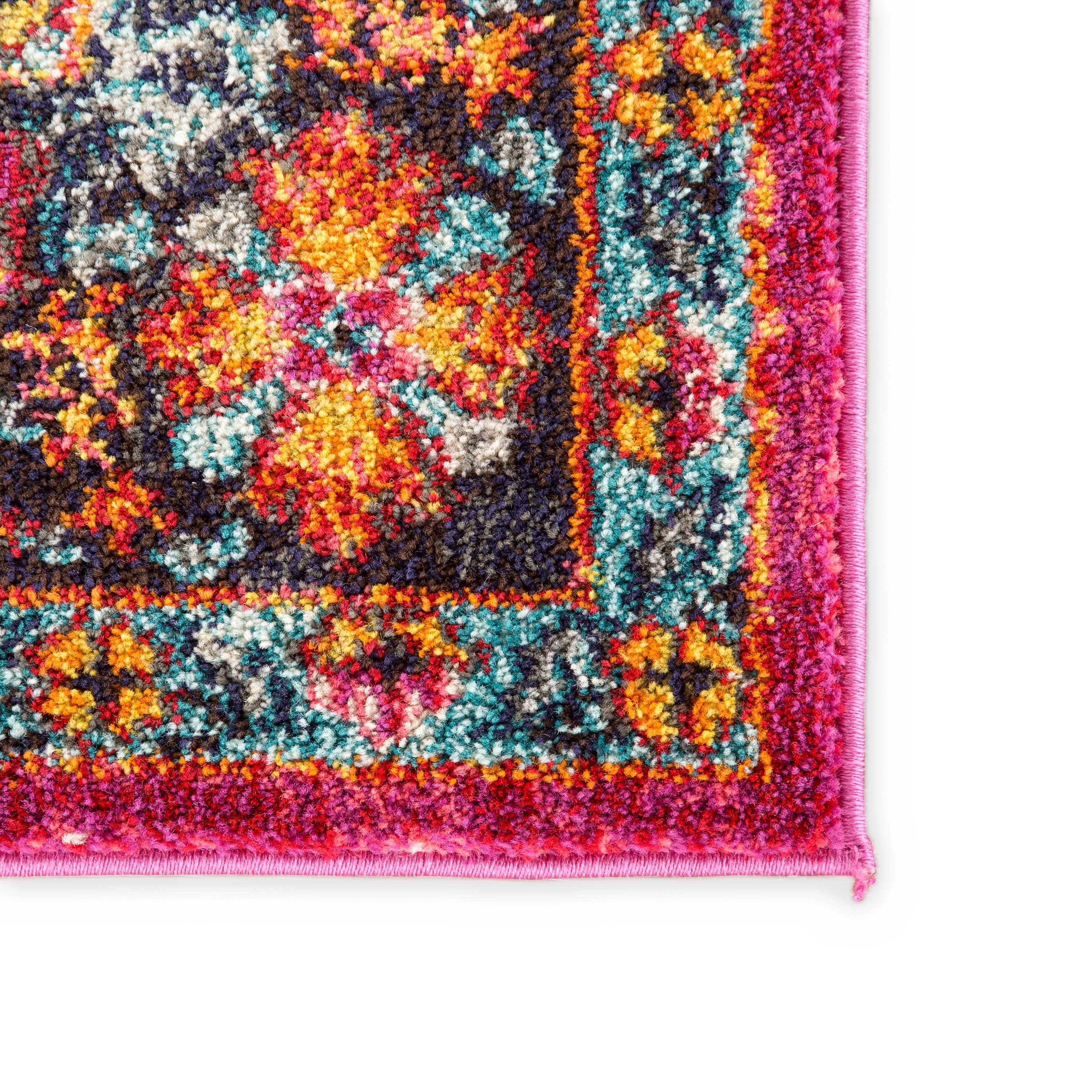 Mara Medallion Pink/ Orange Area Rug (5'3"X7'6") - Image 3