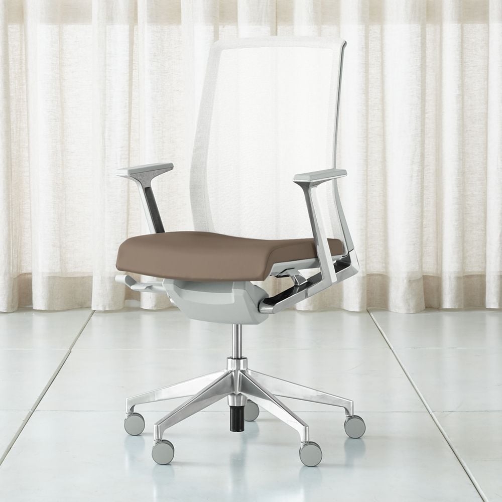 Haworth® Very® Mesh Elephant Desk Chair - Image 0