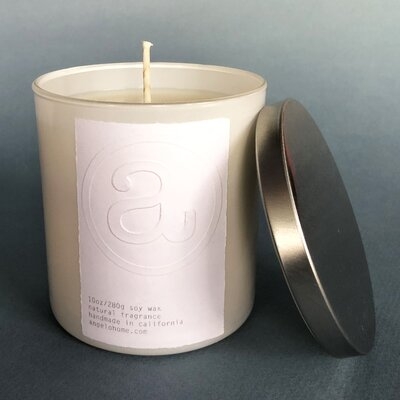 Fresh Rain Scented Candle - Image 0