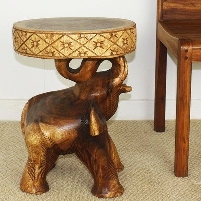 Daub Elephant Chang End Table - Image 0
