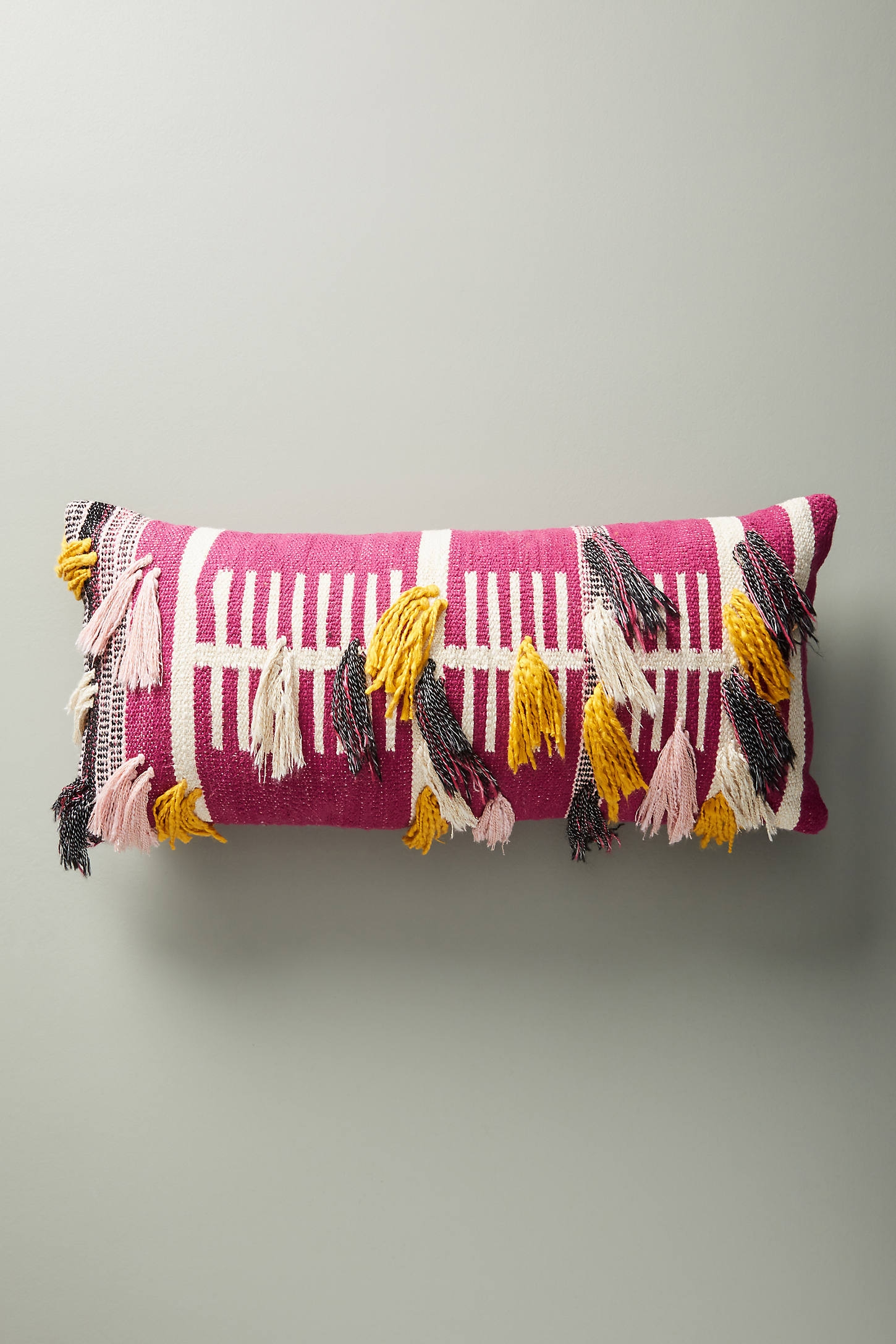 Woven Janet Pillow - Image 0