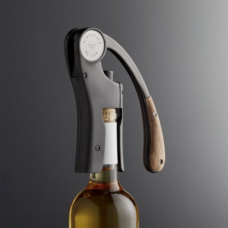 L'Atelier du Vin Oeno Motion Black Corkscrew with Walnut Handle - Thumbnail 2