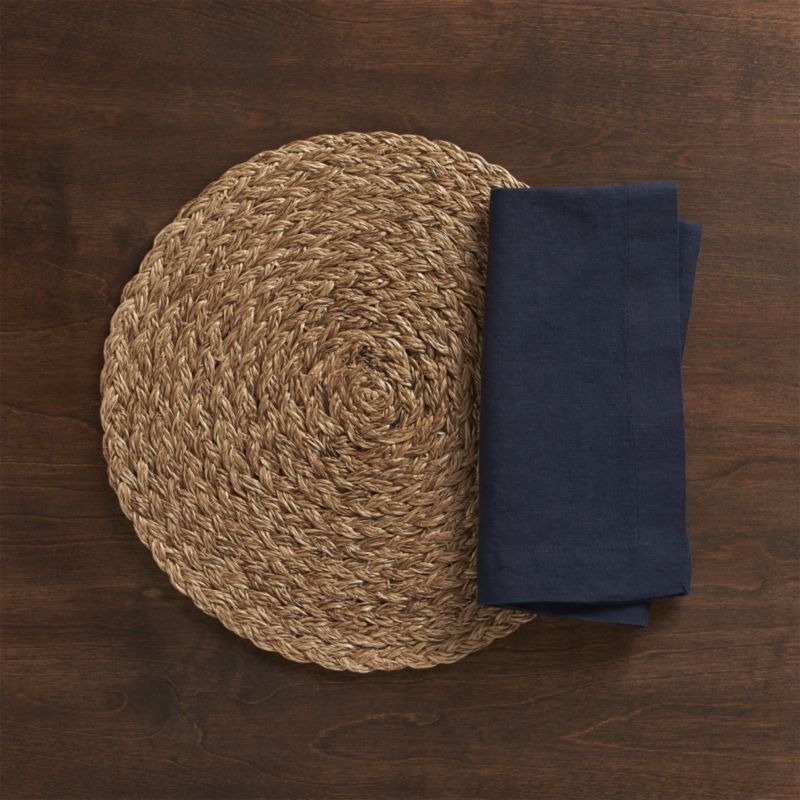 Bali Round Woven Placemat - Image 4