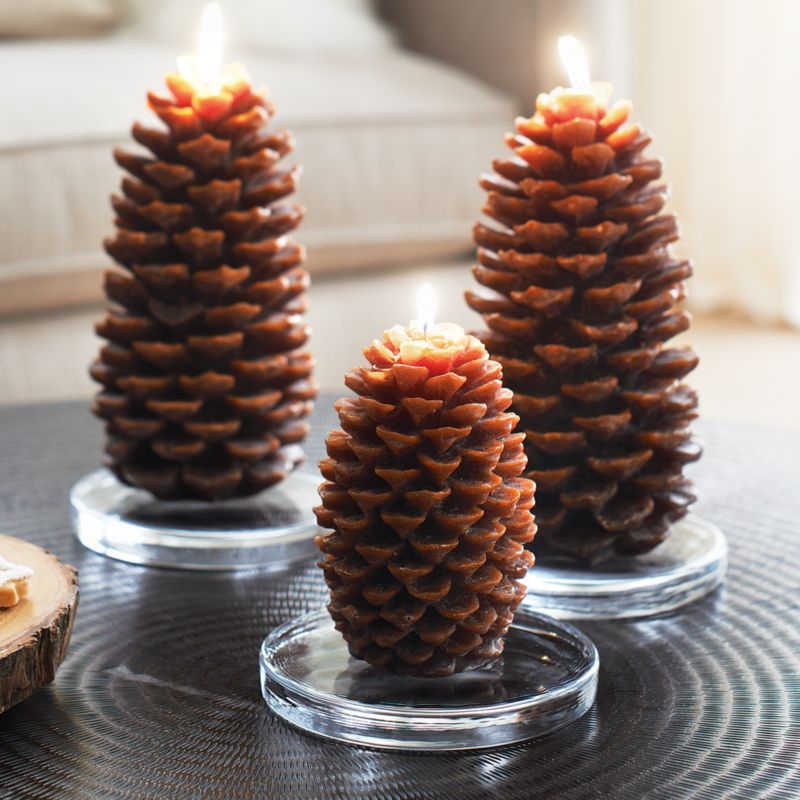 Large Pinecone Candle - Image 1