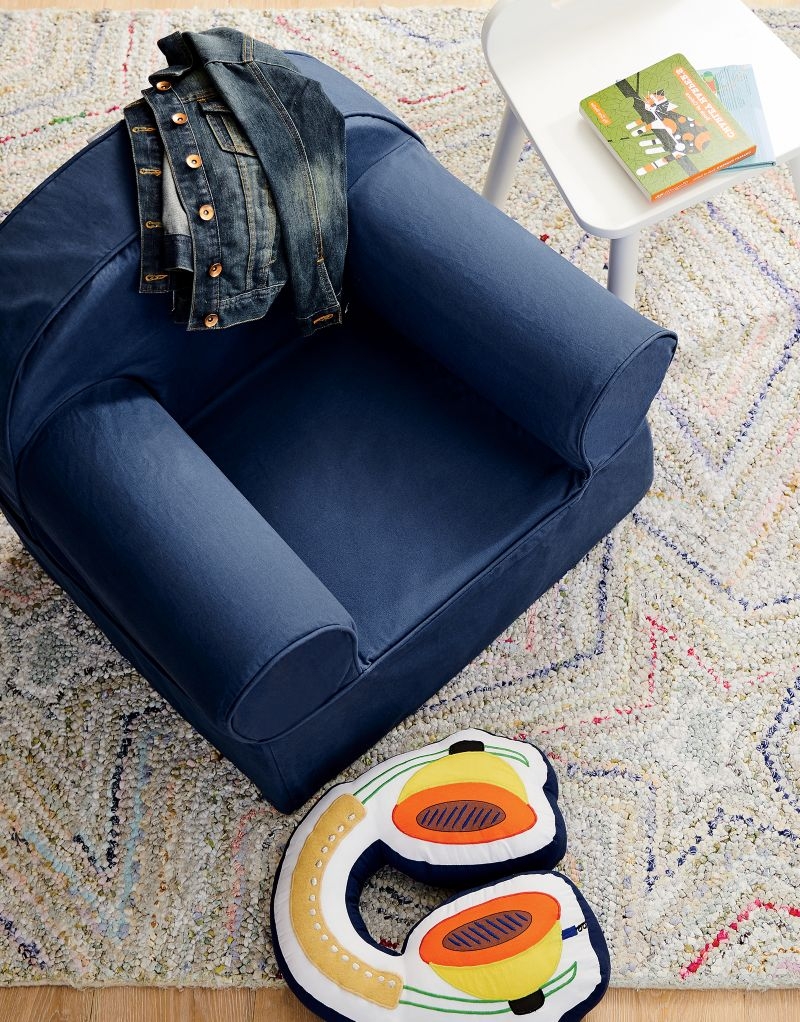 Large Navy Nod Chair - Image 1