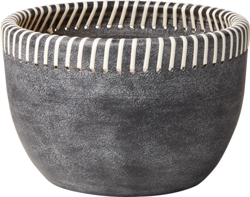 Stitch Handmade Planter Large Black - Image 8
